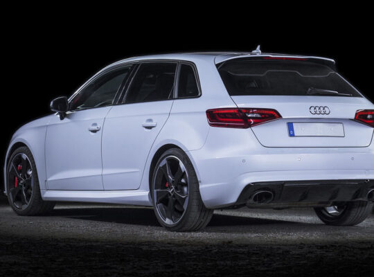 Audi Q8 – The Ultimate Luxury SUV with Sporty Perf