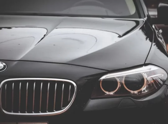 BMW 5 Series – The Ultimate Luxury Sports Sedan