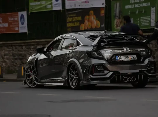 Honda Civic Style Efficiency & Reliability Combine